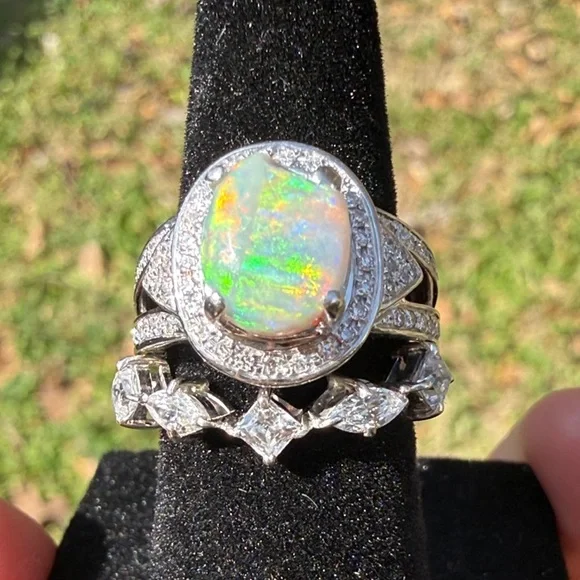 Elegant 925 Sterling Silver Diamond Ring - Picture 12 of 12